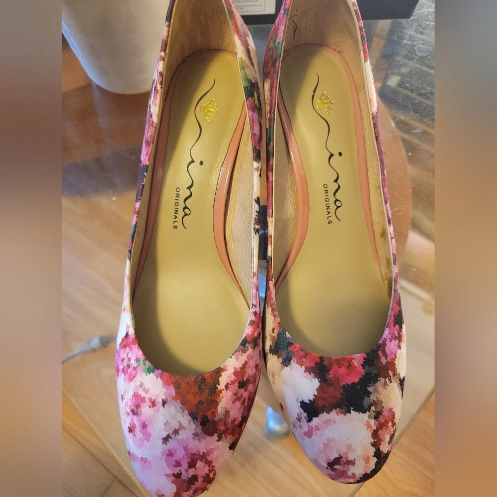 Nina Floral Block Heel Women's Shoes Sz.9 Great For EASTER
